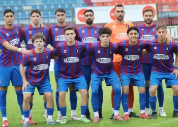 Φ.Σ Κοζάνη: Ενάντια στην αήττητη Βέροια του 10-0 - Η μάχη που μετράει πολλά Φ.Σ Κοζάνη: Ενάντια στην αήττητη Βέροια του 10-0 - Η μάχη που μετράει πολλά