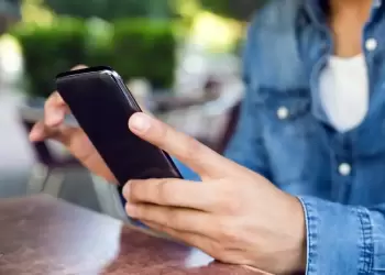 Απάτη με κλήσεις από Πολωνία: Προσοχή στη μέθοδο Wangiri και τις υπέρογκες χρεώσεις