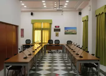 Δήμος Σερβίων: Σύγχρονα  ηχητικά  μηχανήματα  στην αίθουσα του Δημοτικού Συμβουλίου