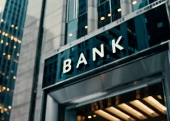 ΕΚΤ: Νέες οδηγίες προς τράπεζες για πρόσβαση στα μετρητά