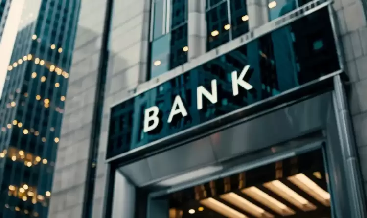 ΕΚΤ: Νέες οδηγίες προς τράπεζες για πρόσβαση στα μετρητά