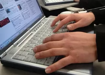 Η Ελλάδα αλλάζει σελίδα με επενδύσεις 3,3 δισ. για ψηφιακό κράτος