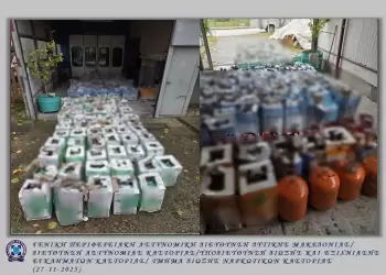 Εξαρθρώθηκε εγκληματική οργάνωση για λαθρεμπόριο φρέον από Αλβανία στην Ελλάδα Εξαρθρώθηκε εγκληματική οργάνωση για λαθρεμπόριο φρέον από Αλβανία στην Ελλάδα