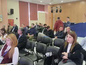 Η καρδιά των επιχειρήσεων χτυπά δυνατά – Ημέρα καριέρας στο εκθεσιακό κέντρο Κοζάνης (εικόνες)