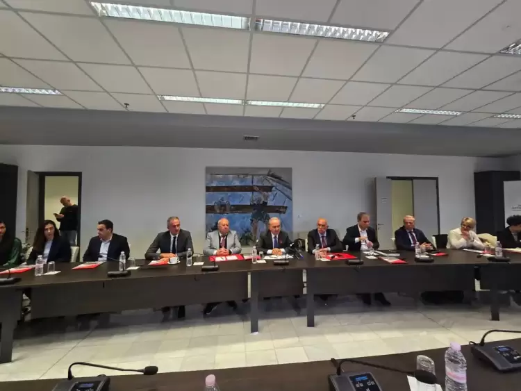 Κοζάνη: Επαφές με επιχειρηματίες από τον Νίκο Παπαθανάση (εικόνες & βίντεο) Κοζάνη: Επαφές με επιχειρηματίες από τον Νίκο Παπαθανάση