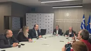 Κοζάνη: Επαφές με επιχειρηματίες από τον Νίκο Παπαθανάση (εικόνες & βίντεο) Κοζάνη: Επαφές με επιχειρηματίες από τον Νίκο Παπαθανάση