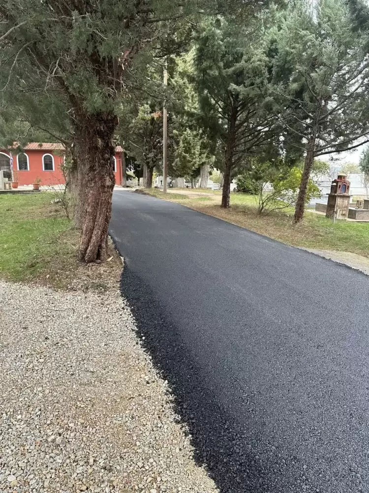 Κοζάνη: Ολοκληρώνονται οι παρεμβάσεις ευπρεπισμού στα Κοιμητήρια της Σκήτης