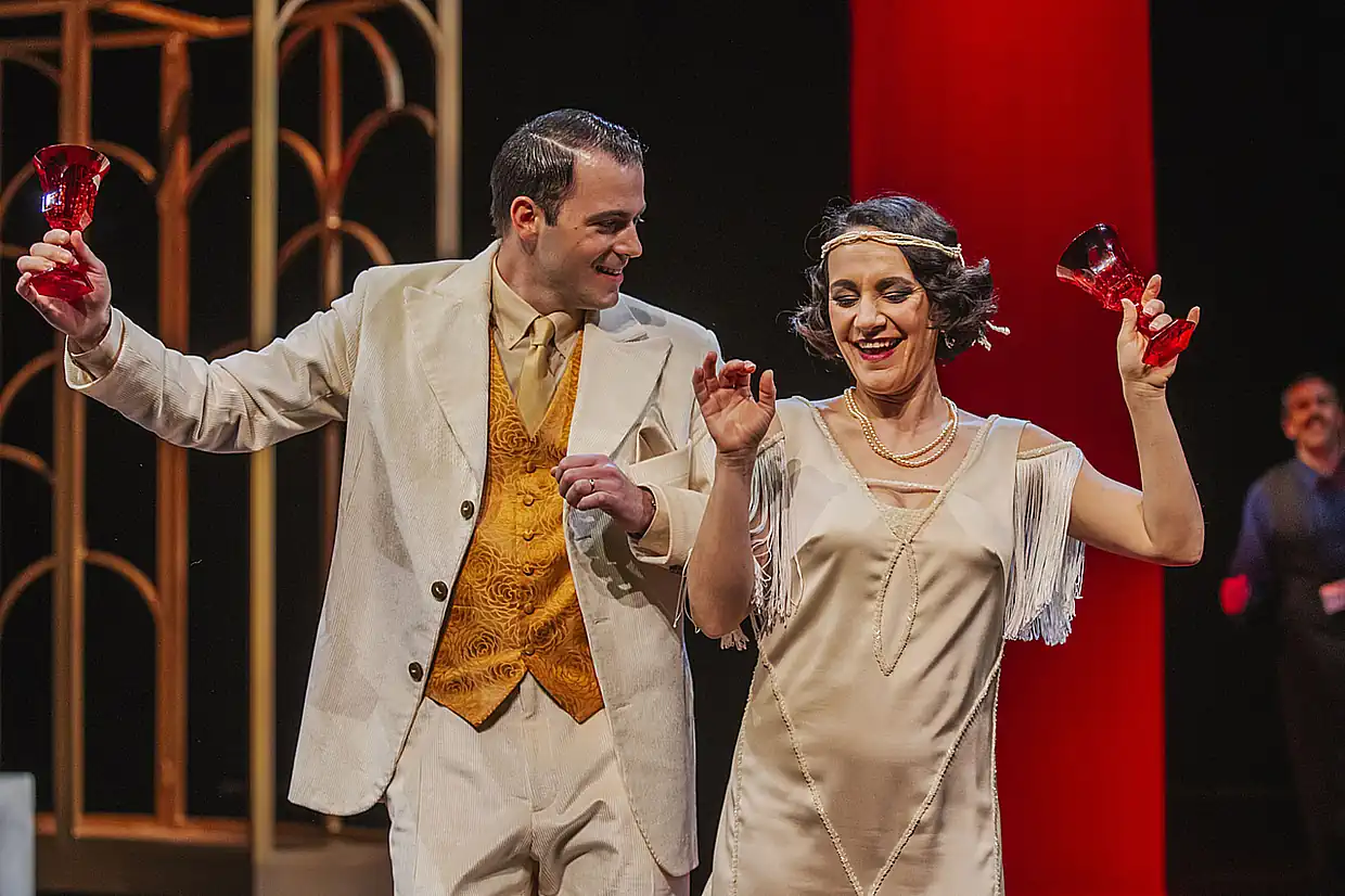 Η οπερέτα «Θέλω να δω τον Πάπα!» στο ΔΗΠΕΘΕ Κοζάνης από την Εναλλακτική Σκηνή της ΕΛΣ