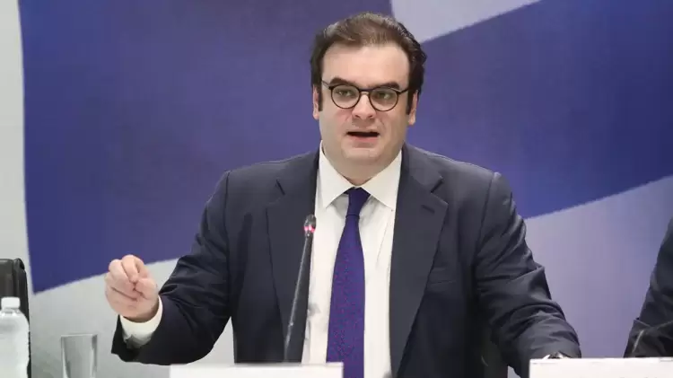 Προϋπολογισμός 2026: Αυξήσεις, ελαφρύνσεις και νέα μέτρα για μισθούς, φόρους και συντάξεις