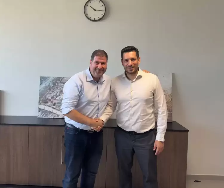 Τα Γρεβενά αποκτούν δίκτυο 37 φορτιστών ηλεκτρικών οχημάτων