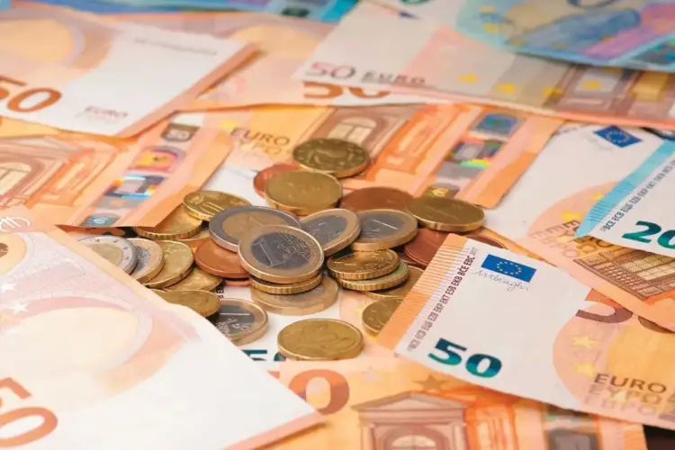 Αύξηση 8,1% στο διαθέσιμο εισόδημα των νοικοκυριών το β’ τρίμηνο 2025 Αύξηση 8,1% στο διαθέσιμο εισόδημα των νοικοκυριών το β’ τρίμηνο 2025