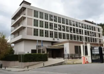 Δικαστικό Μέγαρο Κοζάνης: Συνελήφθησαν 2 άτομα για λήψη φωτογραφίας κατά τη διάρκεια συνεδρίασης