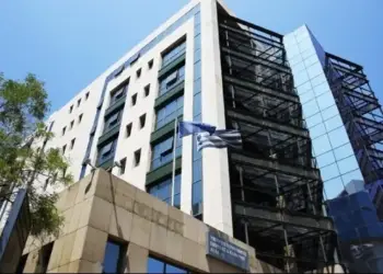 Δωρεάν ενεργειακή αναβάθμιση για ευάλωτα νοικοκυριά – Στόχος η μείωση ενεργειακής φτώχειας έως το 2030 Δωρεάν ενεργειακή αναβάθμιση για ευάλωτα νοικοκυριά – Στόχος η μείωση ενεργειακής φτώχειας έως το 2030