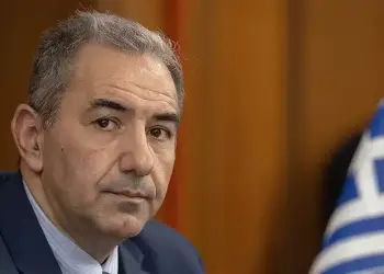 Η Ελληνική Γλώσσα ως συντελεστής ήπιας ισχύος και μέσο επιρροής για την ενίσχυση της γεωπολιτικής θέσης της Ελλάδας