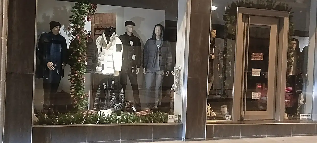 Η Κοζάνη σε Χριστουγεννιάτικους ρυθμούς Η Κοζάνη σε Χριστουγεννιάτικους ρυθμούς