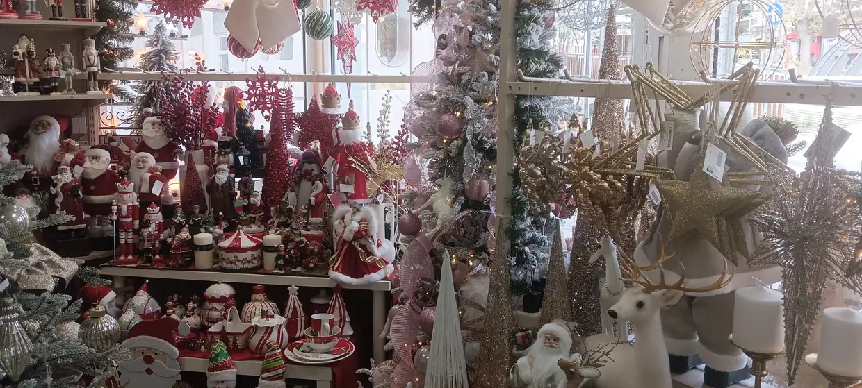 Η Κοζάνη σε Χριστουγεννιάτικους ρυθμούς Η Κοζάνη σε Χριστουγεννιάτικους ρυθμούς