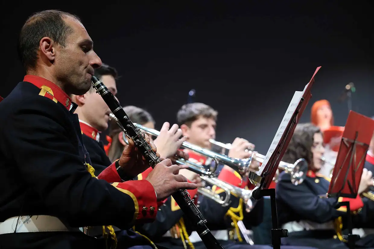 Με "μαεστρία"...Με μεγάλη επιτυχία η Χριστουγεννιάτικη Συναυλία της Φιλαρμονικής Ορχήστρας του Δήμου Κοζάνης «Πανδώρα» Με “μαεστρία”…Με μεγάλη επιτυχία η Χριστουγεννιάτικη Συναυλία της Φιλαρμονικής Ορχήστρας του Δήμου Κοζάνης «Πανδώρα»