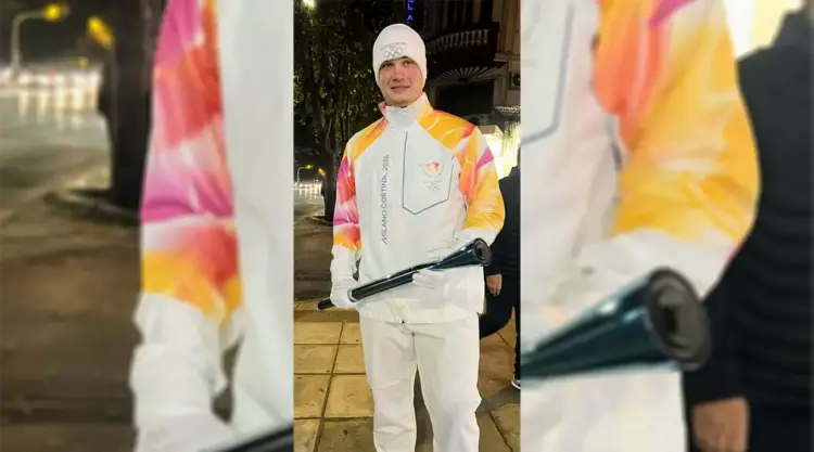 Μεγάλη τιμή για τον Αχιλλέα Χρυσιδη των Ολυμπίων Κατερίνης η παραλαβή της Ολυμπιακής Φλόγας