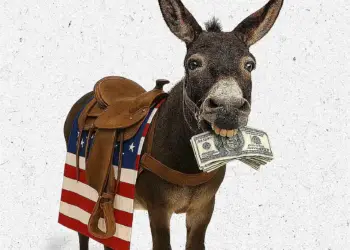 Μια κωμωδία που μας ταξιδεύει στην Ελλάδα του '60 Μια κωμωδία που μας ταξιδεύει στην Ελλάδα του ’60