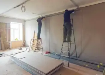 Νέο πρόγραμμα ανακαίνισης κατοικιών με επιδότηση έως 90% από τον Φεβρουάριο