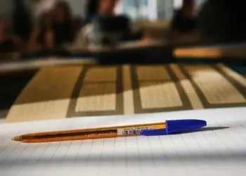 Πανελλαδικές Εξετάσεις 2026: Καθορίστηκαν οι συντελεστές Ελάχιστης Βάσης Εισαγωγής Πανελλαδικές Εξετάσεις 2026: Καθορίστηκαν οι συντελεστές Ελάχιστης Βάσης Εισαγωγής