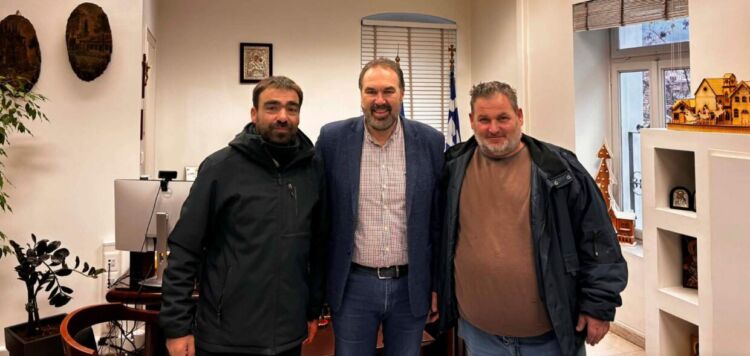 Συνάντηση του Δημάρχου Φλώρινας με εκπροσώπους των αγροτών Συνάντηση του Δημάρχου Φλώρινας με εκπροσώπους των αγροτών