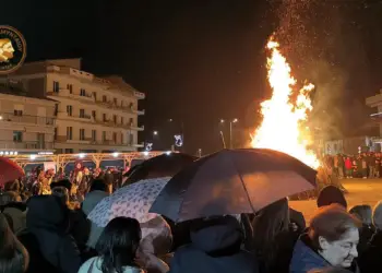Τα «Τσιριβάρβαρα» ανάβιωσαν για ακόμη μια χρονιά στο Αμύνταιο Τα «Τσιριβάρβαρα» ανάβιωσαν για ακόμη μια χρονιά στο Αμύνταιο