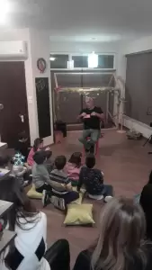 Το “μαγαζάκι στη γωνία” έκλεισε δύο χρόνια λειτουργίας