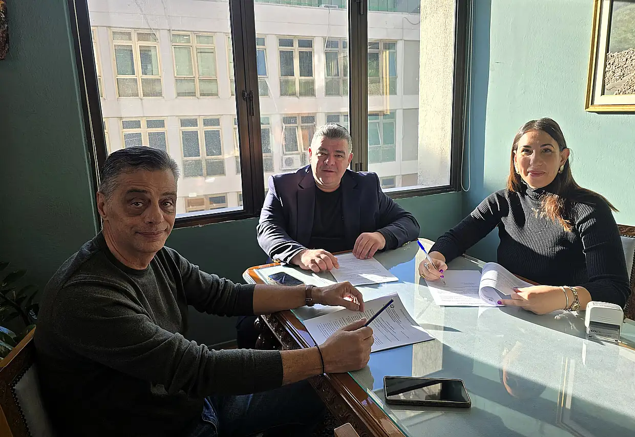 Υπογραφή σύμβασης για συντήρηση επαρχιακής οδού Πτολεμαϊδας-Αναρράχης Υπογραφή σύμβασης για συντήρηση επαρχιακής οδού Πτολεμαϊδας Αναρράχης